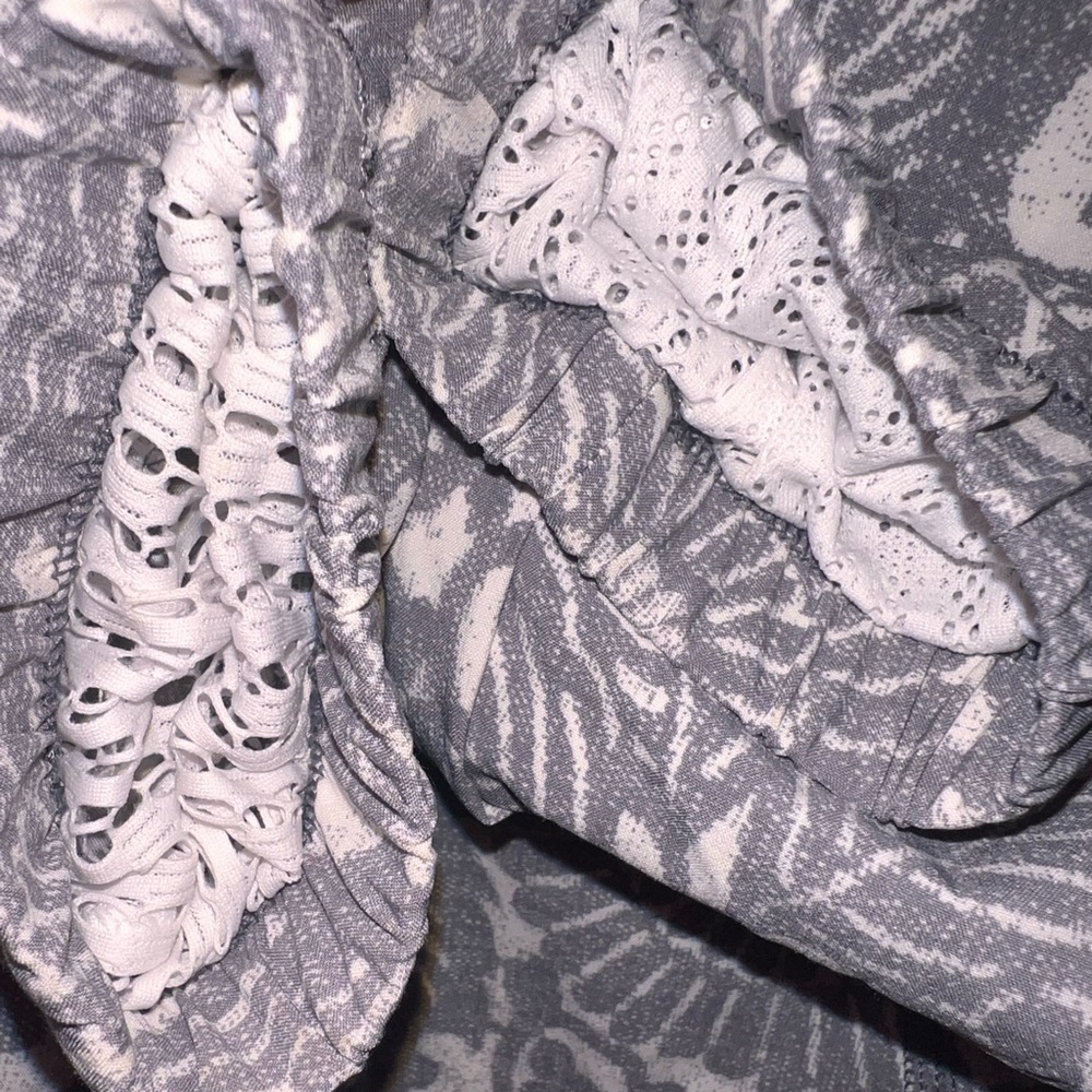 Lululemon Jacket - Picture 9 of 13